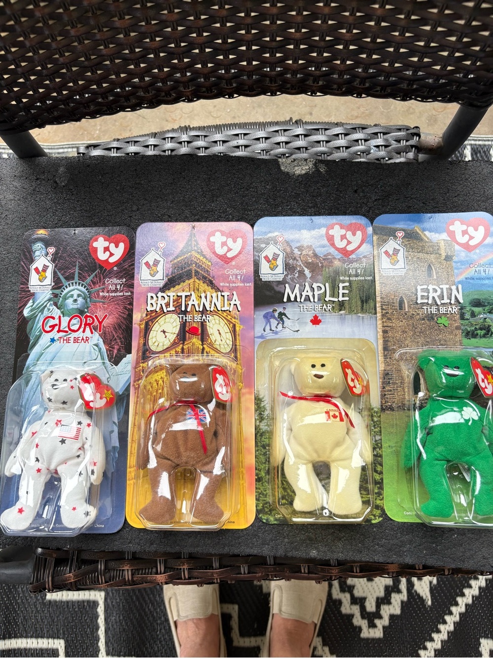 Ty beanie babies McDonald’s 1999 international bears